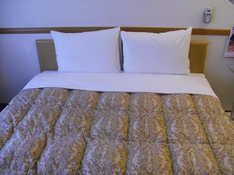 Toyoko Inn Atami Ekimae Екстер'єр фото